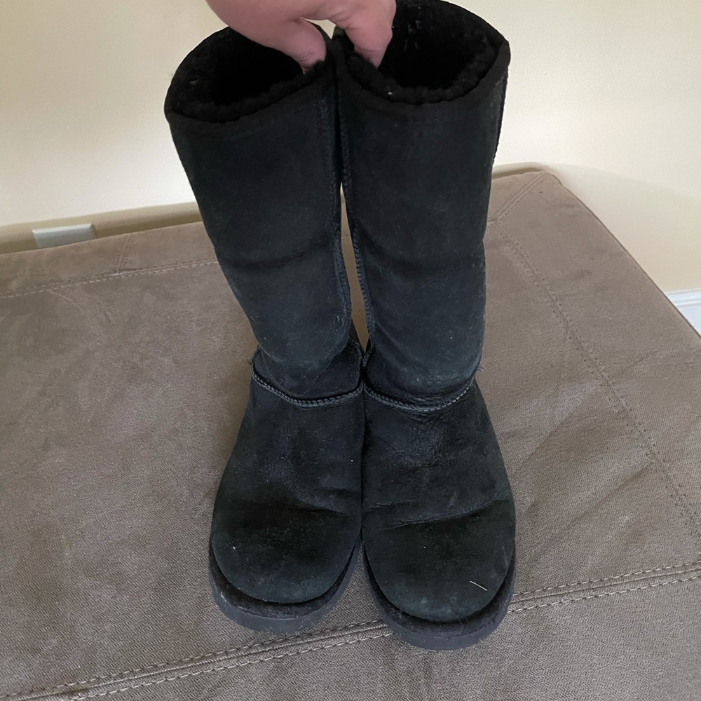 Women’s UGG boots
